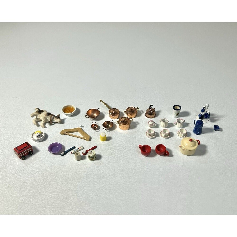 LOT Assorted Miniature Props Bathroom Kitchen Bowls Copper Pots Doll Farm House